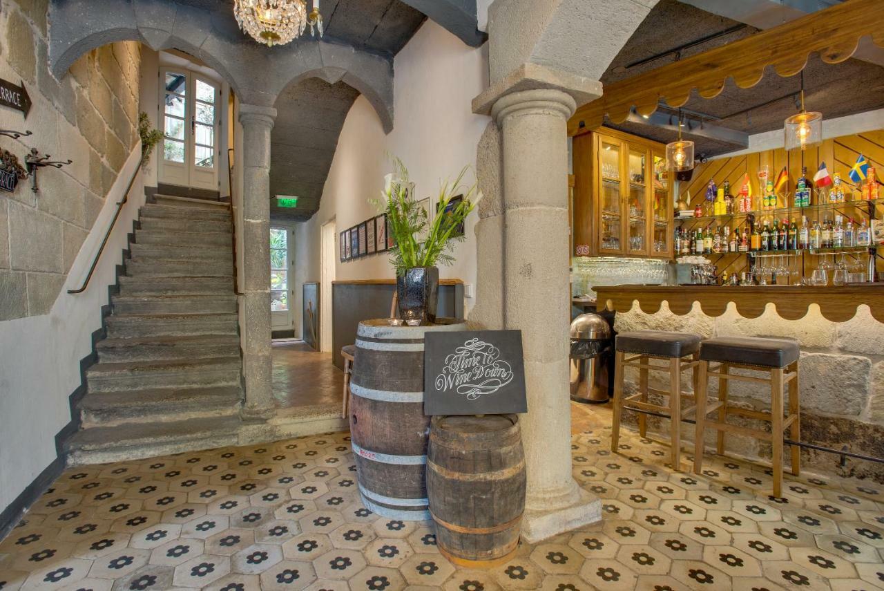 マルセイヤン Rue Galilee Bed & Breakfast エクステリア 写真