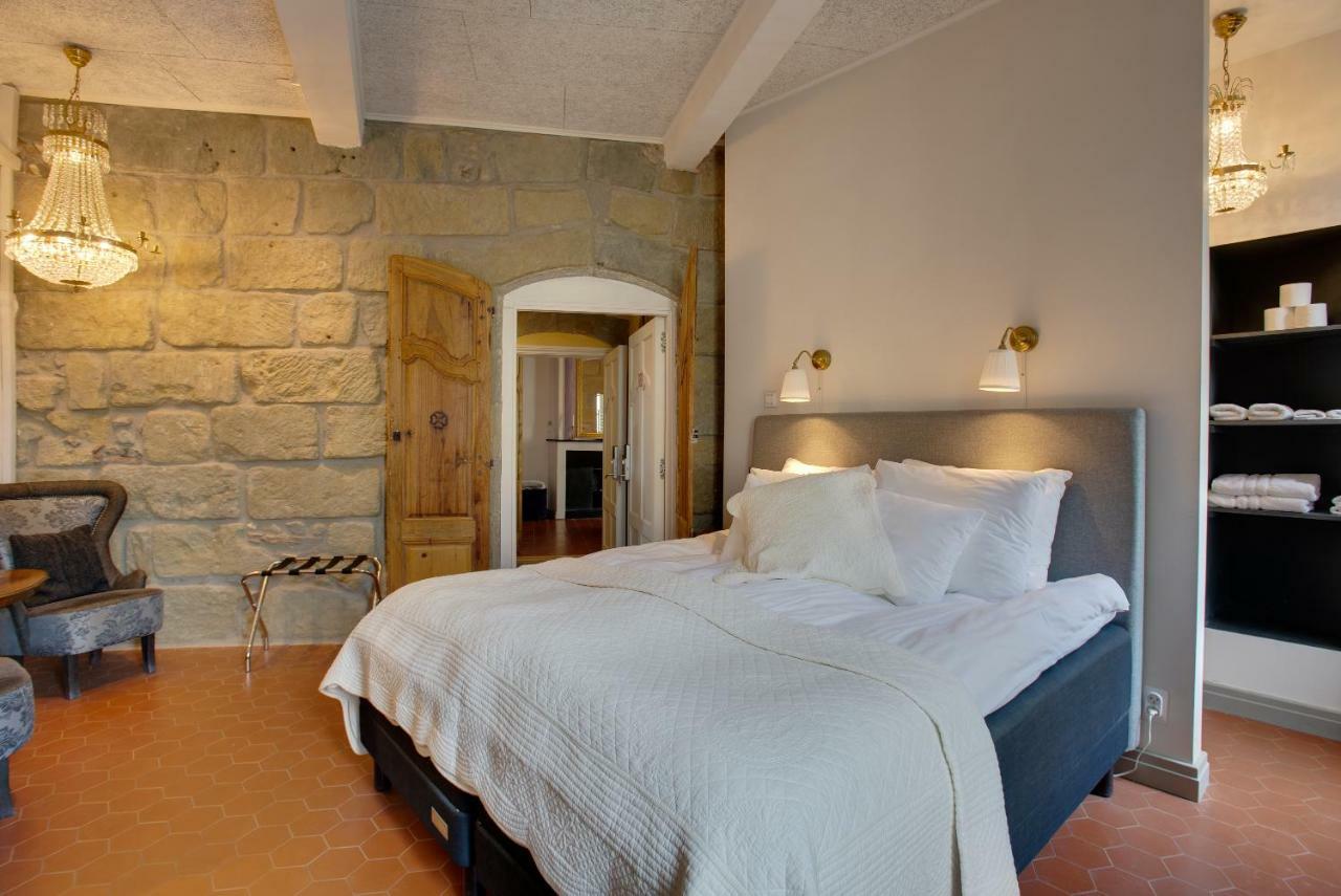 マルセイヤン Rue Galilee Bed & Breakfast エクステリア 写真
