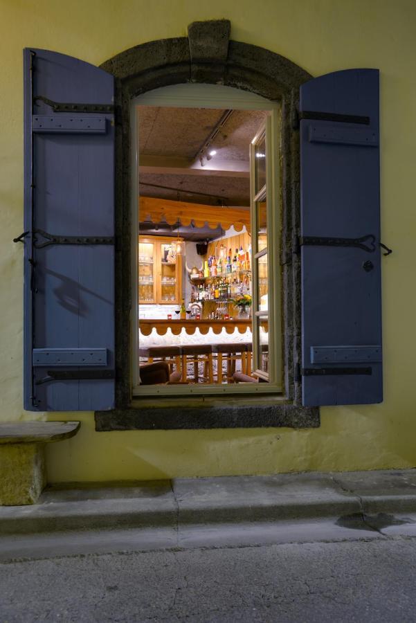 マルセイヤン Rue Galilee Bed & Breakfast エクステリア 写真